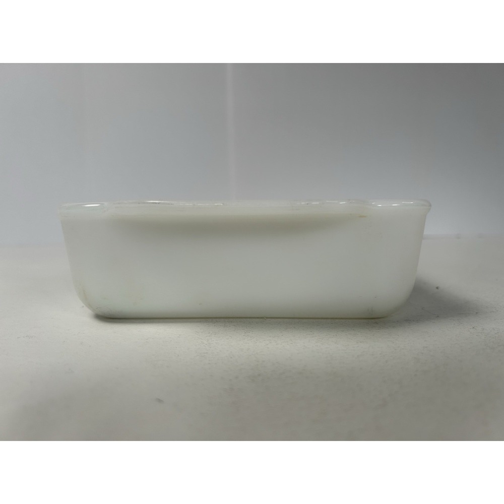 Vintage Fire King Golden Wheat 1 1/2 Quart Rectangular Casserole Dish - Picture 3 of 6